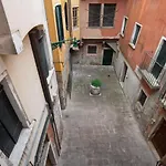 Ve.N.I.Ce. Cera Ca\' De La Mandola